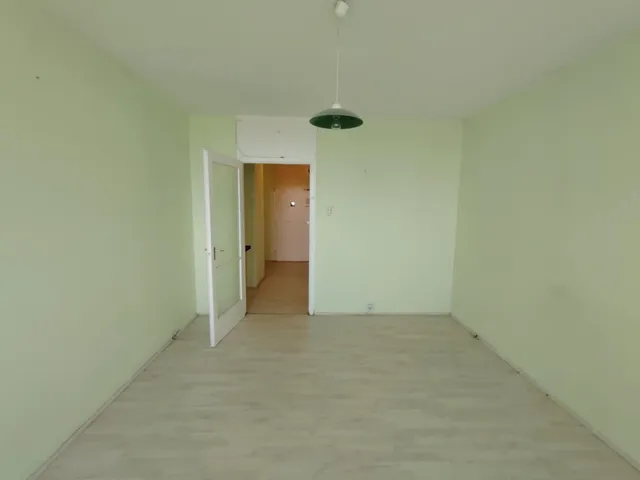 Eladó lakás Székesfehérvár, Szedreskert 32 nm
