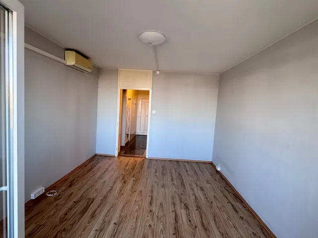 Kiadó lakás Székesfehérvár, Belváros, Mészőly Géza utca 32 nm