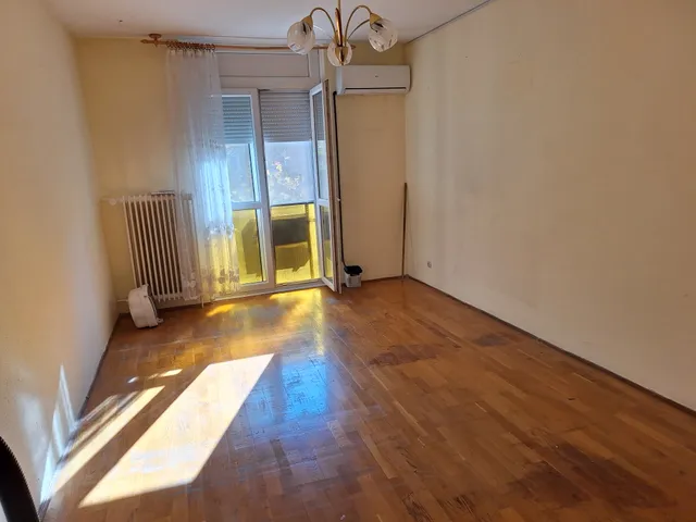 Eladó lakás Székesfehérvár, Szedreskert 45 nm