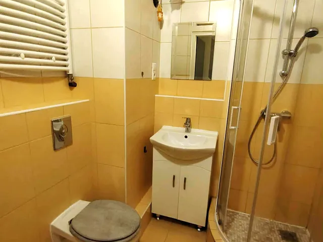 Eladó lakás Székesfehérvár, Szedreskert 48 nm