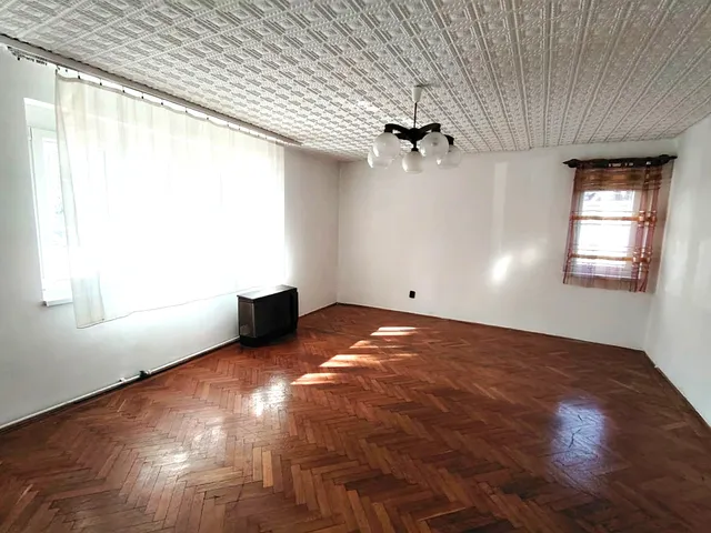 Eladó lakás Székesfehérvár, Öreghegy 56 nm