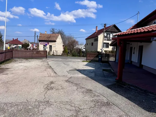 Kiadó lakás Székesfehérvár, Őrhalmiszőlők 15 nm