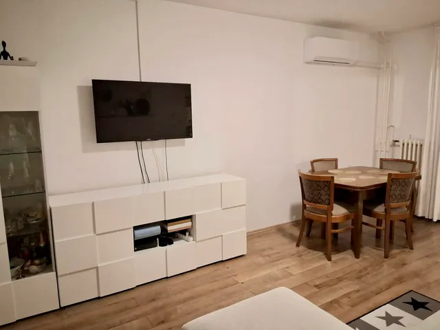 Eladó lakás Székesfehérvár, Köfém lakótelep 62 nm