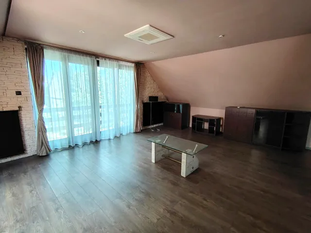 Kiadó lakás Székesfehérvár, Öreghegy 110 nm