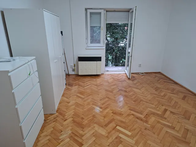 Kiadó lakás Székesfehérvár, Horvát István lakótelep 33 nm