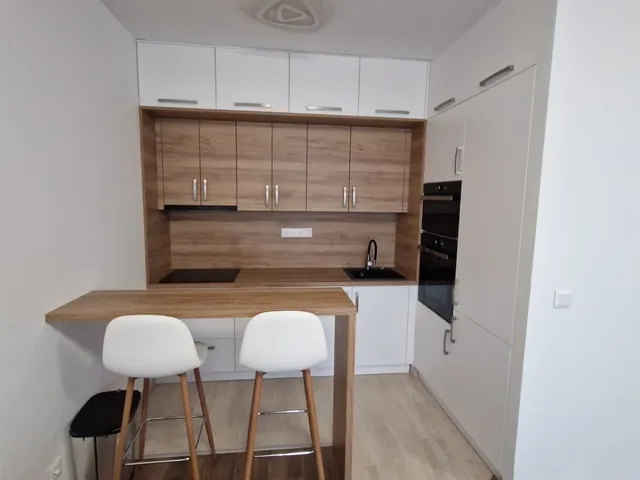 Kiadó lakás Budapest XIII. kerület, Angyalföld, Cserhalom utca 65 nm