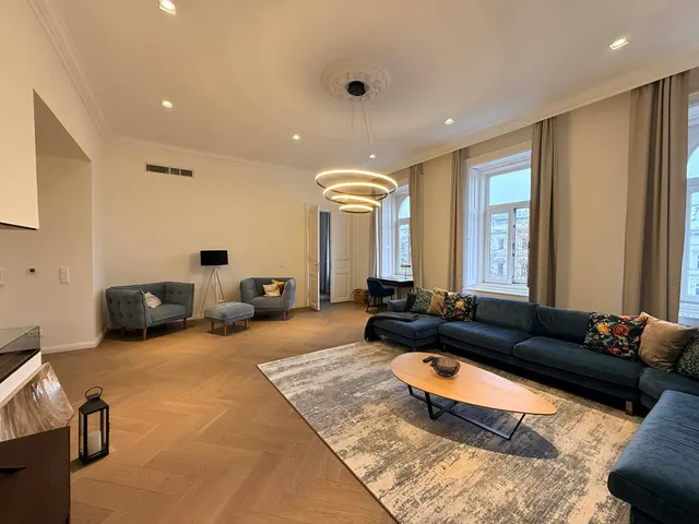 Kiadó lakás Budapest VI. kerület, Diplomatanegyed 192 nm