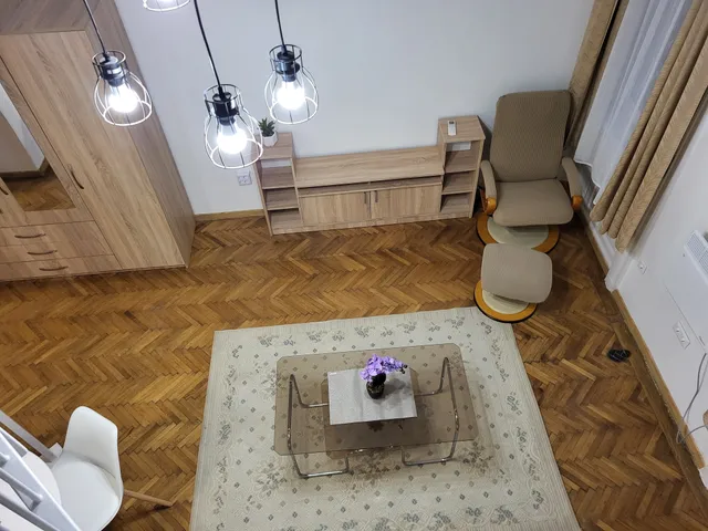 Kiadó lakás Budapest VI. kerület, Lovag utca 3 38 nm
