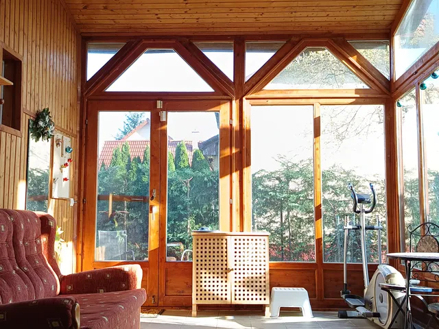 Kiadó ház Budapest XVI. kerület, Rákosszentmihály, Gusztáv utca 180 nm