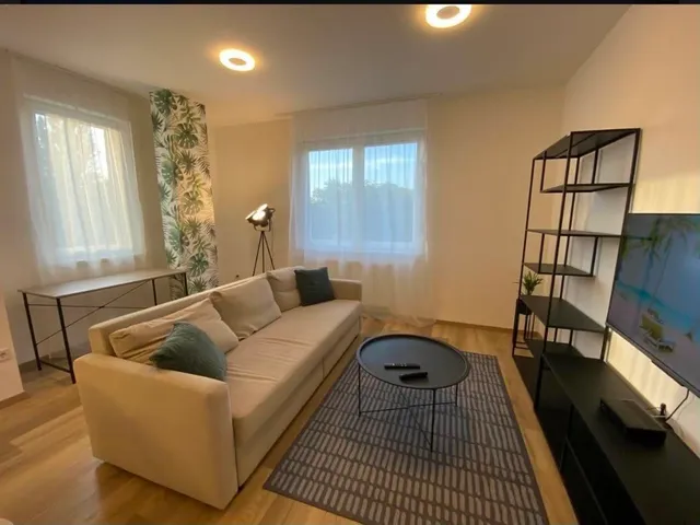 Kiadó lakás Budapest XIII. kerület, Angyalföld, Fáy utca 42 nm