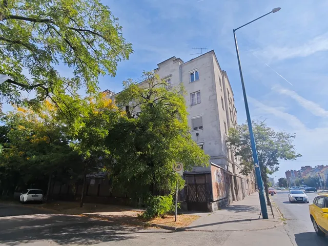 Eladó lakás Budapest XIV. kerület, Herminamező, Nagy Lajos király útja 27 nm