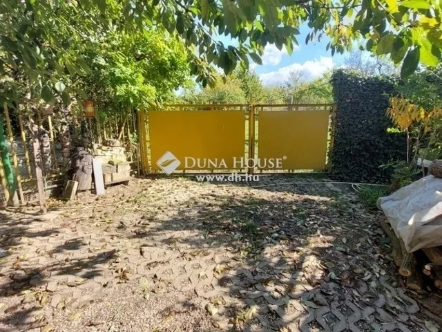 Eladó ház Vác 90 nm
