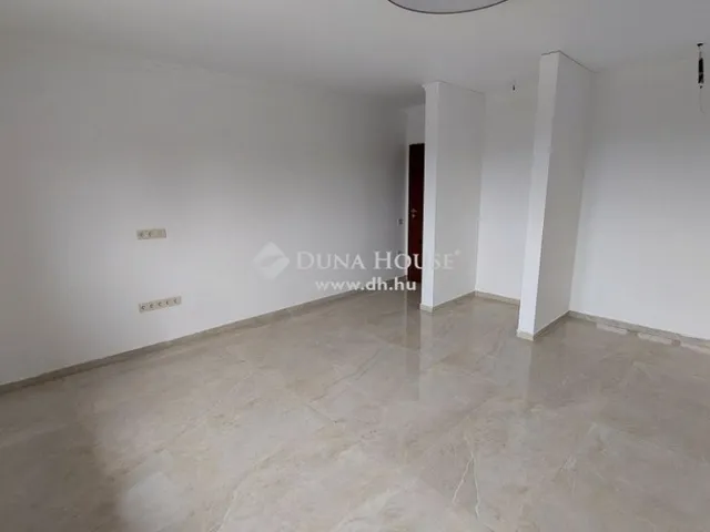 Eladó ház Mogyoród 316 nm