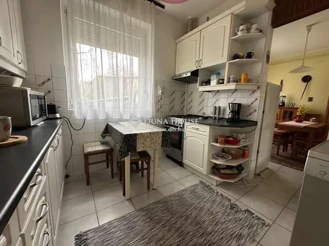 Eladó ház Diósd 158 nm
