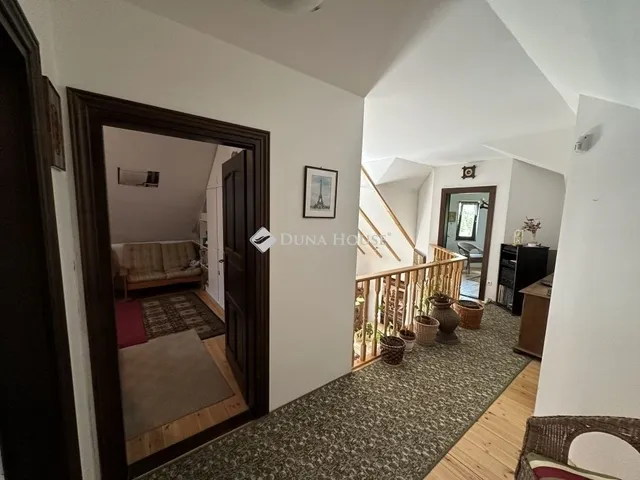 Eladó ház Piliscsaba 190 nm