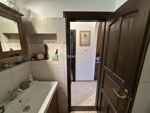 Eladó ház Piliscsaba 190 nm