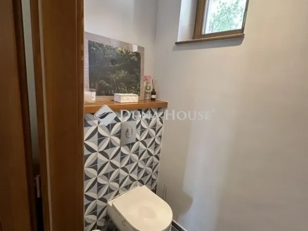 Eladó ház Piliscsaba 295 nm