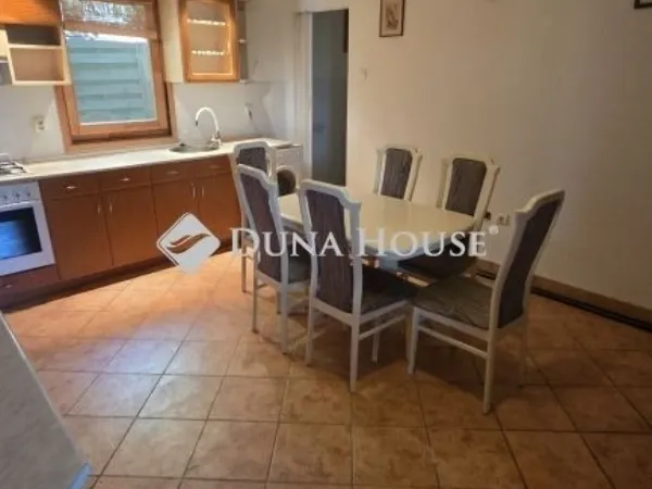 Eladó ház Vác 73 nm