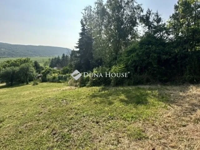 Eladó telek Pomáz 720 nm