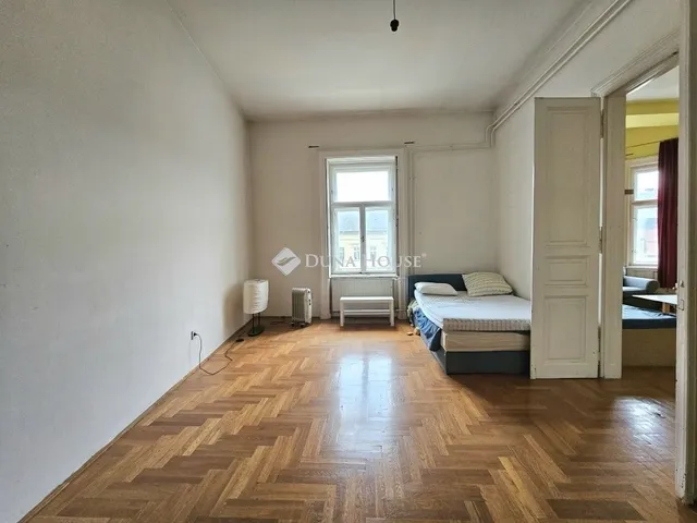 Eladó lakás Budapest VIII. kerület 192 nm