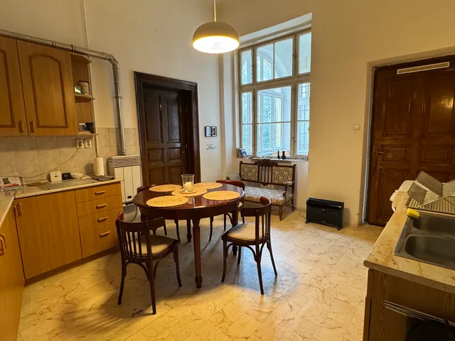 Eladó lakás Budapest XII. kerület 122 nm