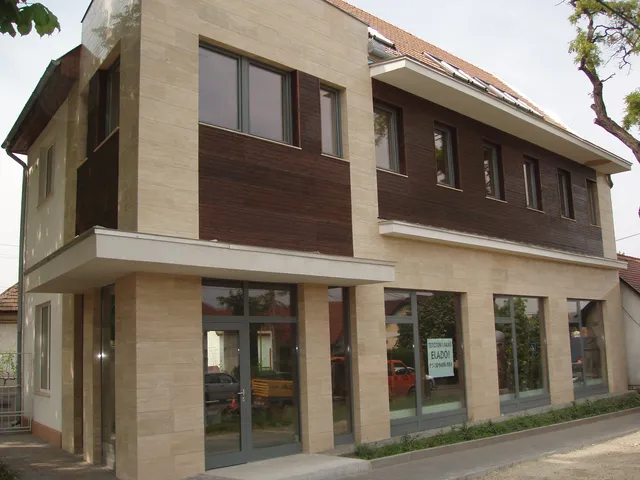 Kiadó kereskedelmi és ipari ingatlan Pilisvörösvár 136 nm