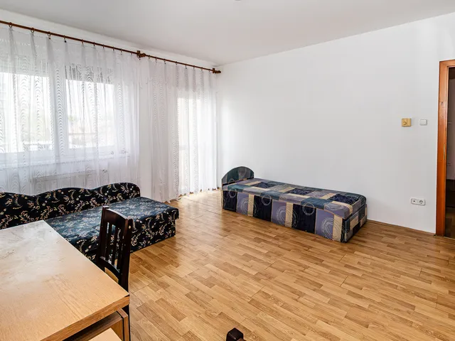 Eladó lakás Debrecen 77 nm