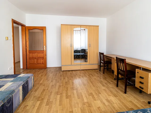 Eladó lakás Debrecen 77 nm