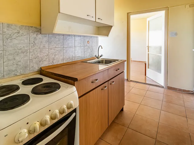Eladó lakás Debrecen, Dobozi lakótelep 35 nm