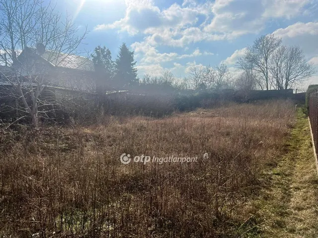 Eladó telek Halásztelek 825 nm