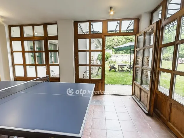 Eladó ház Pilisborosjenő 298 nm