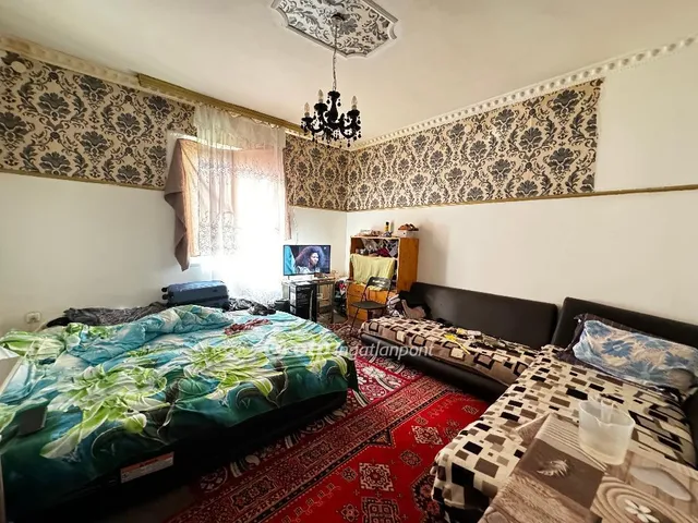 Eladó ház Budapest XV. kerület 162 nm