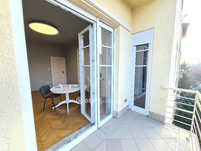 Eladó lakás Budapest XI. kerület 72 nm