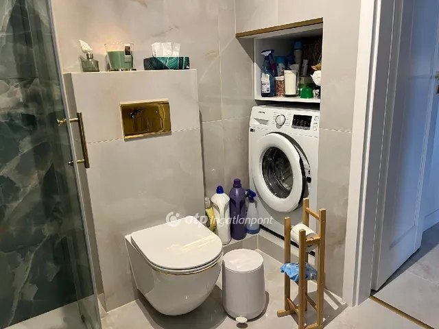 Eladó lakás Budapest VIII. kerület 87 nm