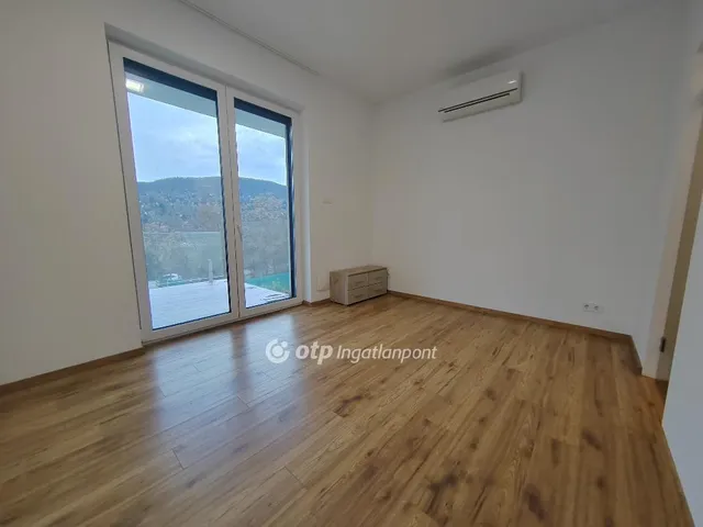 Eladó lakás Budapest III. kerület, Solymárvölgy 105 nm