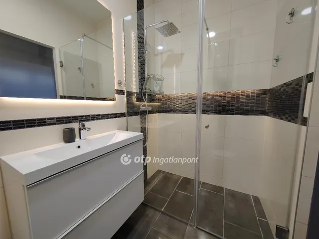 Eladó lakás Budapest III. kerület, Solymárvölgy 105 nm