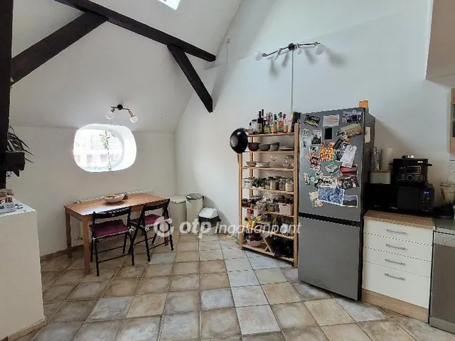 Eladó lakás Budapest XIII. kerület, Lőportárdűlő 111 nm