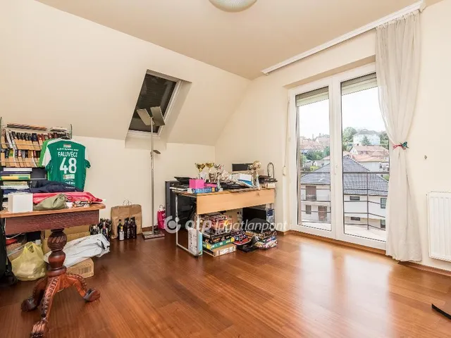 Eladó ház Budapest XXII. kerület, Budafok-Rózsavölgy 367 nm