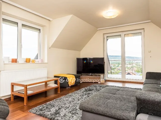 Eladó ház Budapest XXII. kerület, Budafok-Rózsavölgy 367 nm