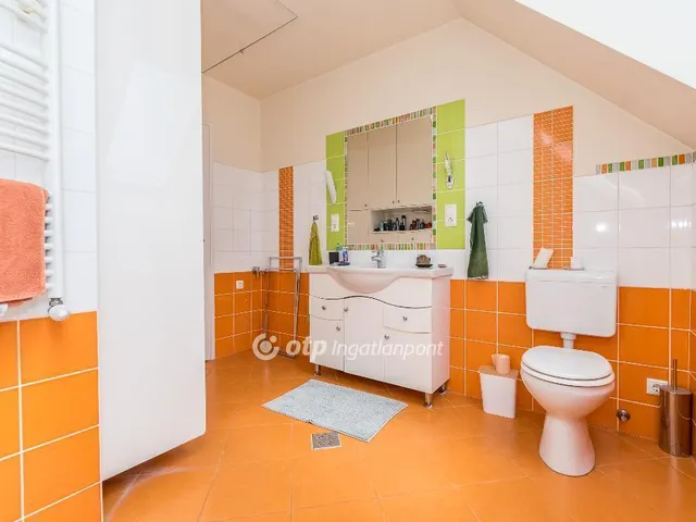 Eladó ház Budapest XXII. kerület, Budafok-Rózsavölgy 367 nm