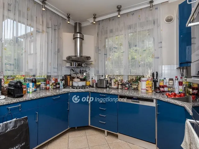 Eladó ház Budapest XXII. kerület, Budafok-Rózsavölgy 367 nm