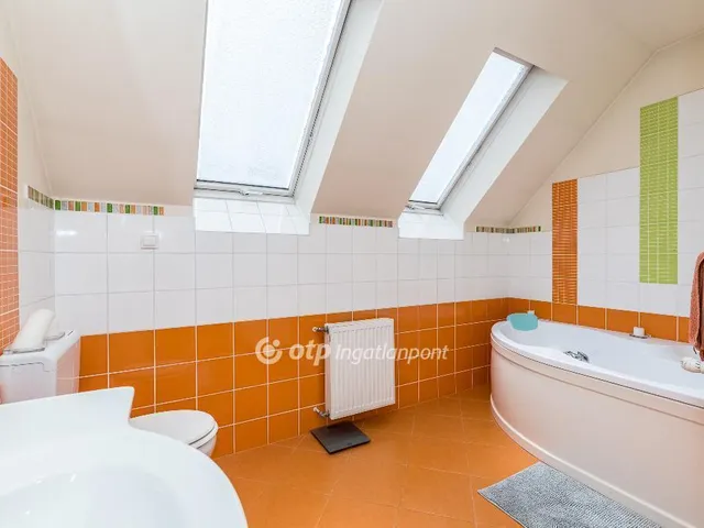 Eladó ház Budapest XXII. kerület, Budafok-Rózsavölgy 367 nm