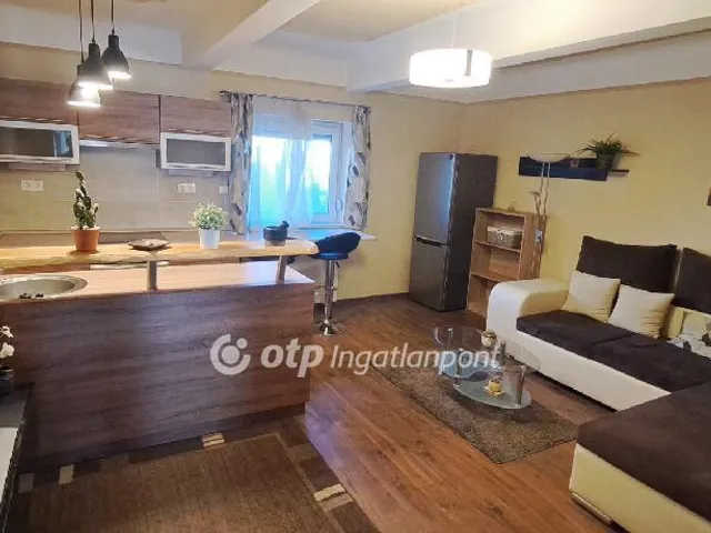 Eladó lakás Budapest X. kerület 53 nm