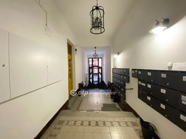 Eladó lakás Budapest II. kerület 93 nm