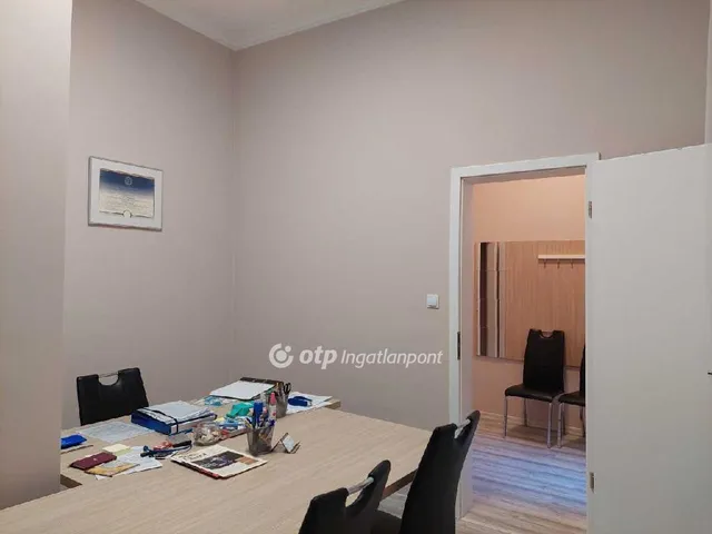 Eladó lakás Budapest VIII. kerület 80 nm