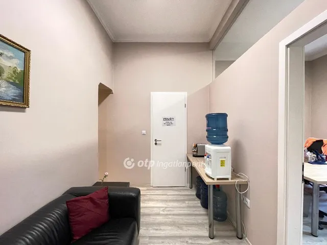 Eladó lakás Budapest VIII. kerület 80 nm