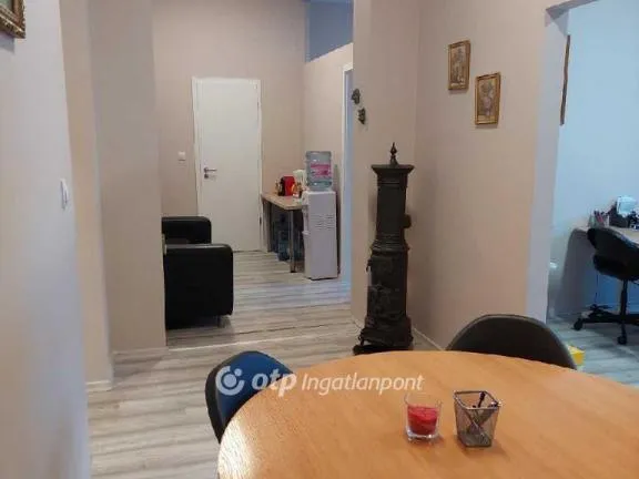 Eladó lakás Budapest VIII. kerület 80 nm