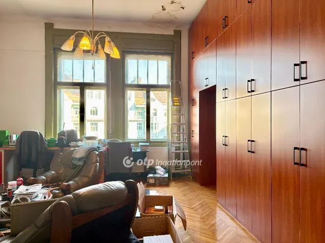 Eladó lakás Budapest XI. kerület, Szentimreváros 122 nm