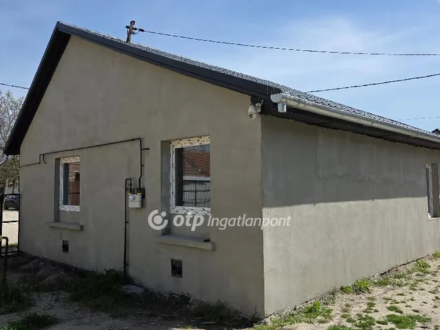 Eladó ház Kiskunlacháza 55 nm