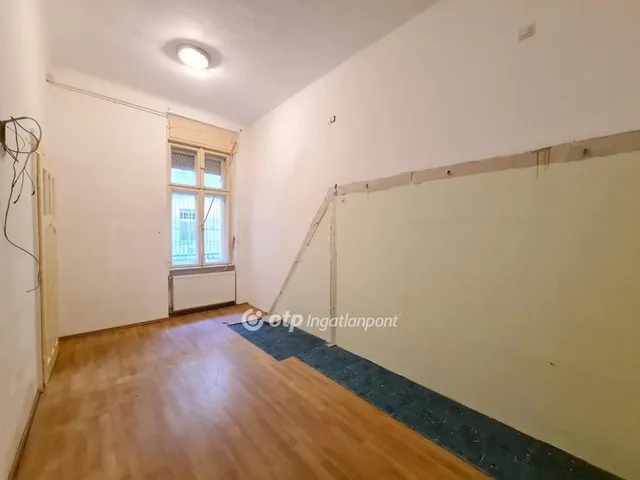 Eladó lakás Budapest II. kerület 93 nm